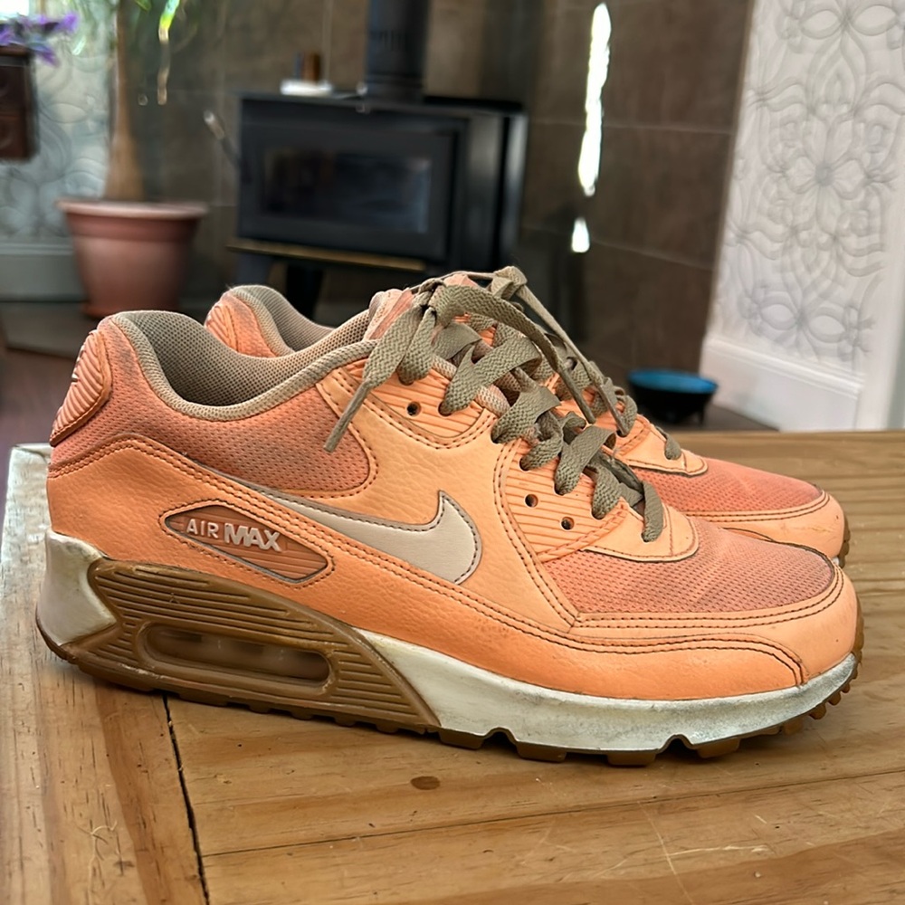 Rare Special edition Nike AirMax 90 Sunset Glow/Sunset gum Sz 7